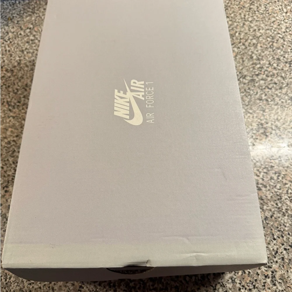 Nike Air Force 1 '07 Shoes Men Size 11.5 White Thunder Blue Pink HF4849-100 New - Picture 9 of 9